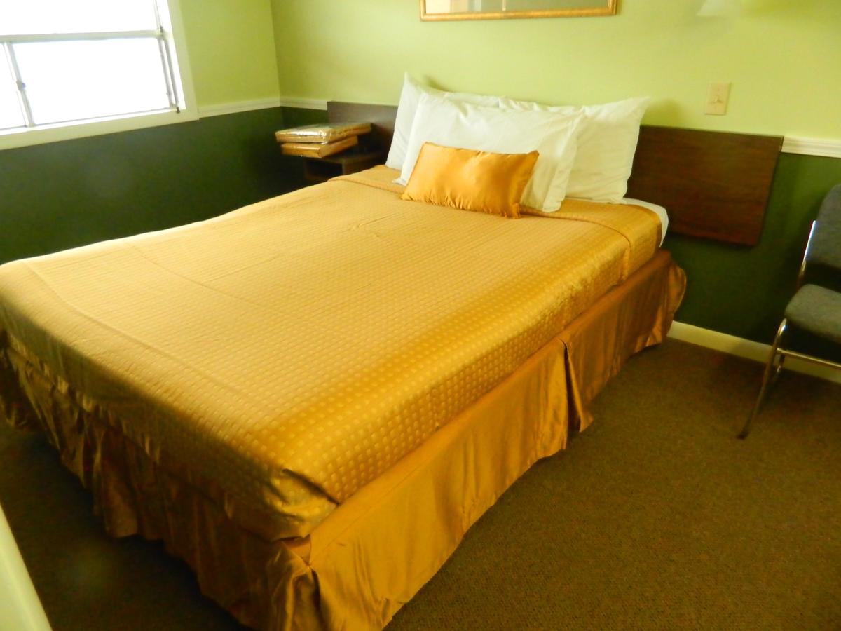 Country Motor Inn 리빙스턴 외부 사진