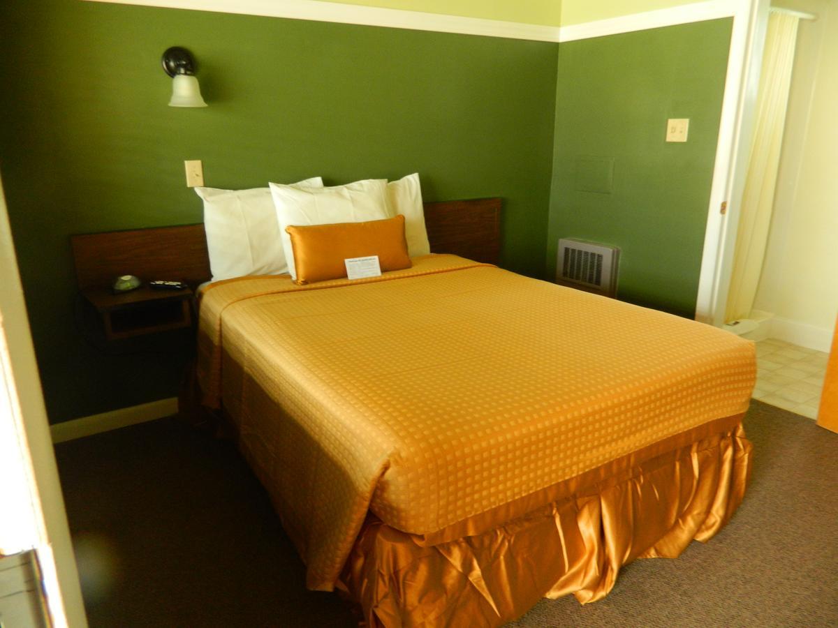 Country Motor Inn 리빙스턴 외부 사진
