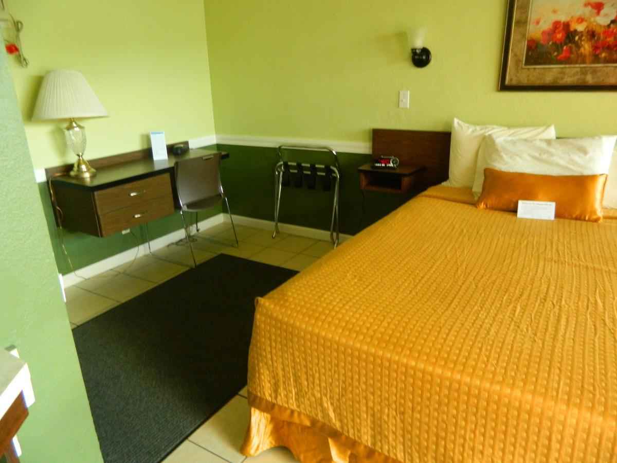Country Motor Inn 리빙스턴 외부 사진